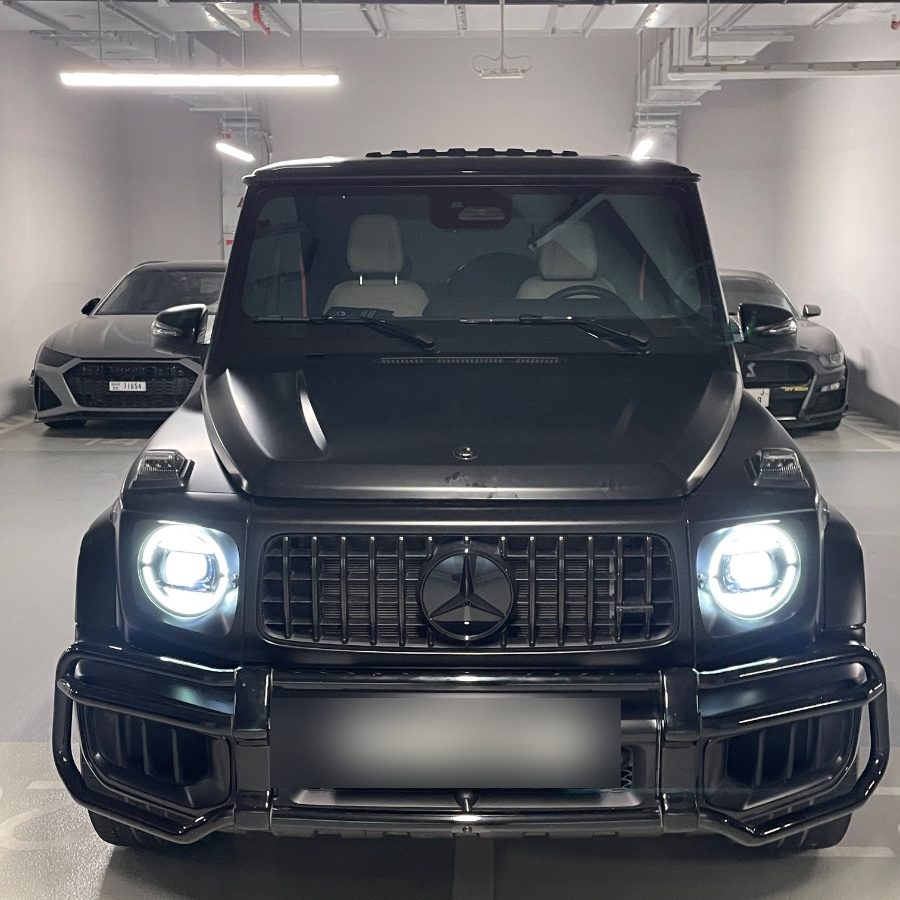 Mercedes G 63 photographed during a Dr. Check inspection in a Dubai car park